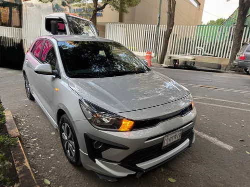 Kia Rio 1.6 Lx Hatchback At