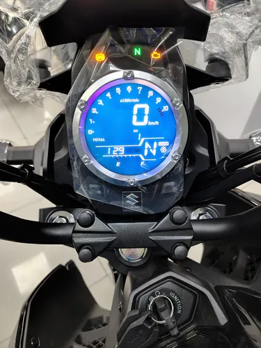 V-strom 160