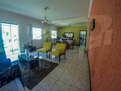 Excelente Chácara Com Cerca De 1.344,07m², No Bairro Nossa Senhora Da Paz Em Balneário Piçarras/sc (cód. 7977) - 3577977v