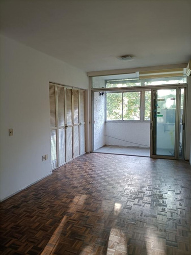 Imagen 5 de 12 de Apartamento - Centro (montevideo)