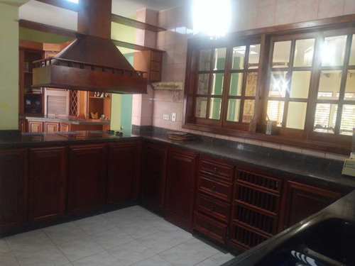Imagen 6 de 19 de Vendo Casa 790m2 7h/7b/0p Colinas Sta. Monica 6046