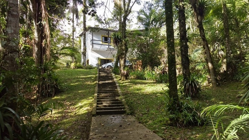 Chácara Em Embu-guaçu, Paiol Velho