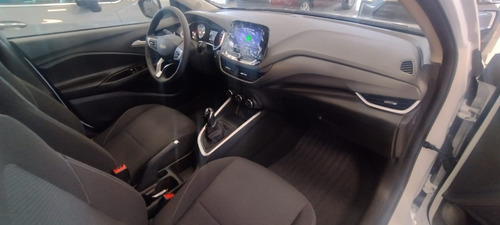 Imagen 18 de 23 de Chevrolet Onix Lt Tech 5p Ph