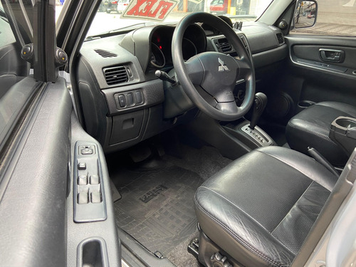 Mitsubishi Pajero TR4 2.0 4x2 Flex Aut. 5p