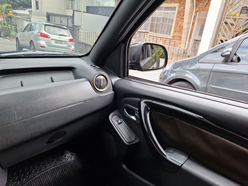 Renault Duster 2.0 DYNAMIQUE 4X2 16V FLEX 4P AUTOMÁTICO