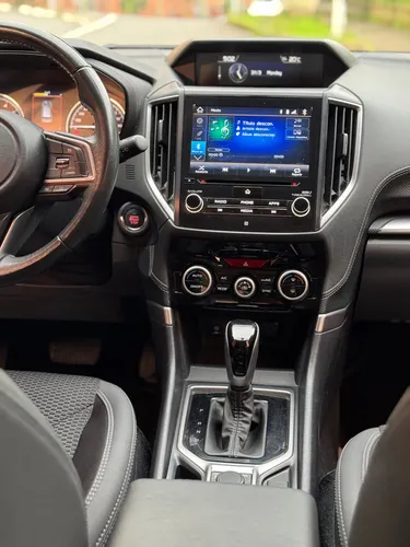 Subaru Forester 2.0 Xt