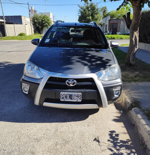 Toyota Etios 1.5 Cross