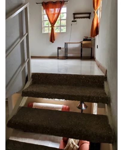 Los Robles - Casa - Venta Loms