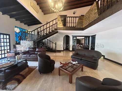 Ip Vendo Casa En Prados Del Este 24-17755