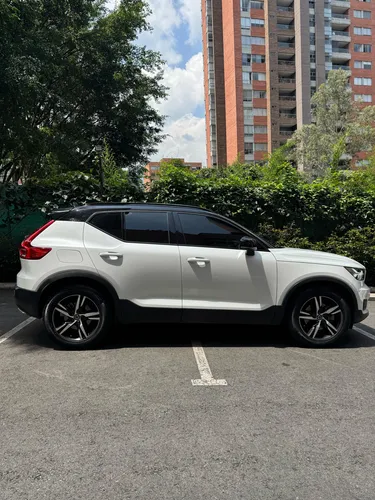 Volvo XC40 2.0 T5 Awd R-design