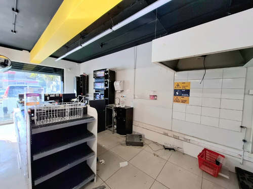 Local Comercial En Street Center En Macul. Ex Oxxo