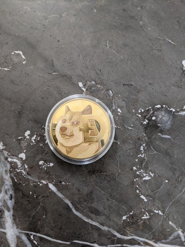 Imagen 1 de 2 de Doge Coin Suvenir
