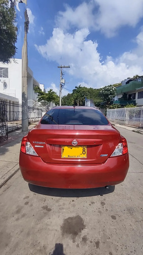 Nissan Versa 1.6 Advance