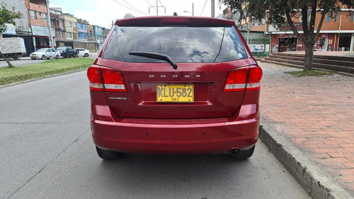 Dodge Journey At 2400