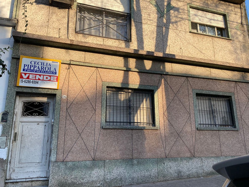 Villa Urquiza - Ph Tipo Casa Sin Expensas! 2 Departamentos En 1 Unidad Funcional