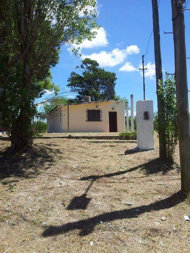 Imagen 2 de 14 de Venta Casa En Terreno Propio - Calle 5 N° 9619 Mar Del Tuyu