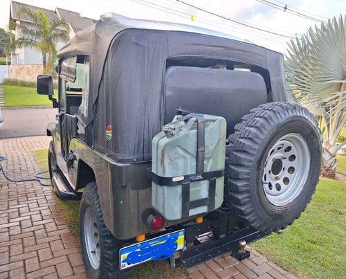 Ford Jeep 2.6 4X4 2P