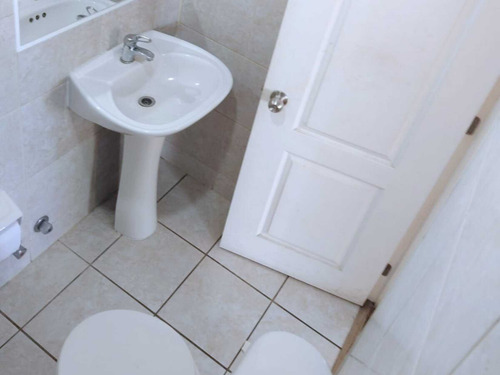 Departamento De 2 Dormitorios En El Centro (79563)