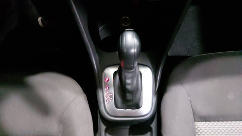 Volkswagen Vento 1.6 STARTLINE AUTO