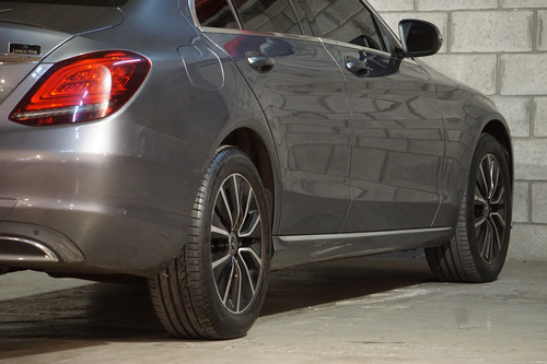 Mercedes-Benz Clase C 2.0 C200 Avantgarde Fl At 204cv