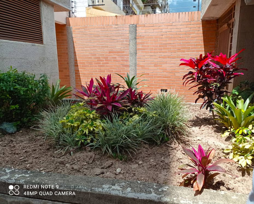 Venta De Apto En Urb Miranda