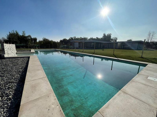 Imagen 19 de 25 de Amplia Casa En Venta Sector Exclusivo Chicureo