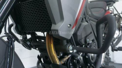 Imagen 23 de 23 de Voge 650 Dsx Moto Touring Baules Incluidos Llantas A Rayos