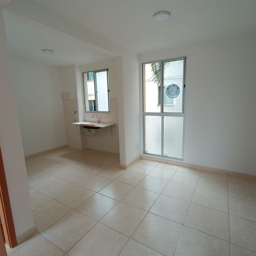 Apartamento Vila Topázio 2 Quartos, Nascente E Com Elevador Novinho Nunca Habitado