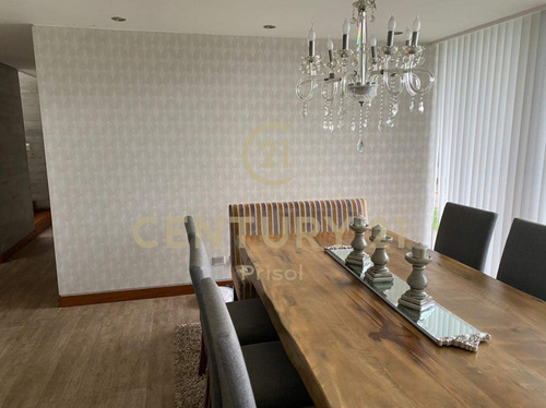 Imagen 4 de 26 de Venta De Casa Residencial En Exclusivo Sector Portal De L...
