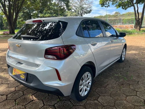 Chevrolet Onix 1.0 LT (Flex)