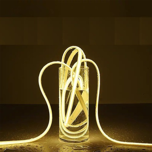 Fita De Led Cob 3000k Ip65 Dimerizavél 12w/m Irc80 Cor da luz Branco-quente Tensão de operação 12V 12V
