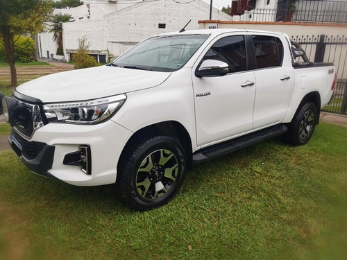 Toyota Hilux 2.8 Cd Srx 177cv 4x4 At 2019