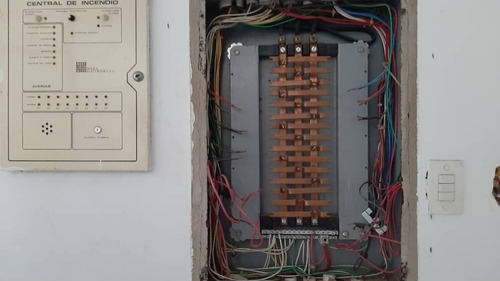 Imagen 13 de 13 de Local Mezzanina En Alquiler, Cc Brisas Del Neveri, Barcelona