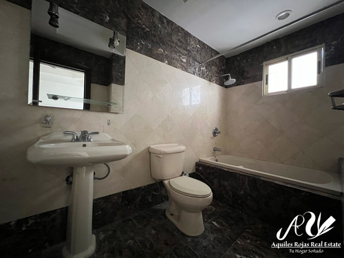 Penthouse En Bella Vista Sur