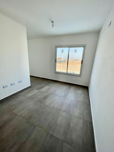 Imagen 10 de 11 de Vendo Duplex A Estrenar De 3 Dormitorios En Solares De Manantiales