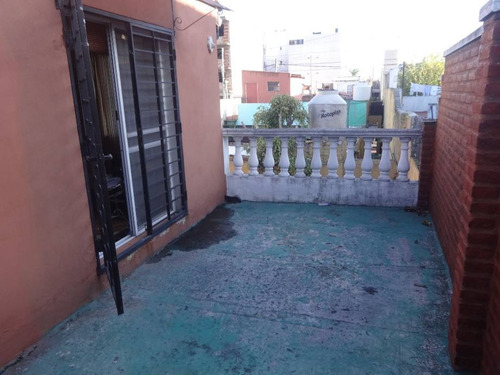 Imagen 12 de 13 de Departamento Tipo Casa En Venta En Lanus Oeste