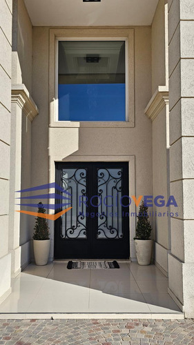 Casa En Venta En Terravista, General Rodriguez