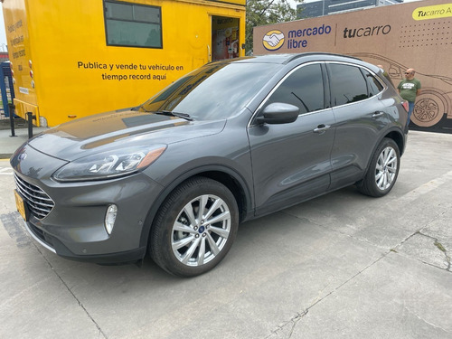 Imagen 3 de 25 de Ford Escape Titanium Hev