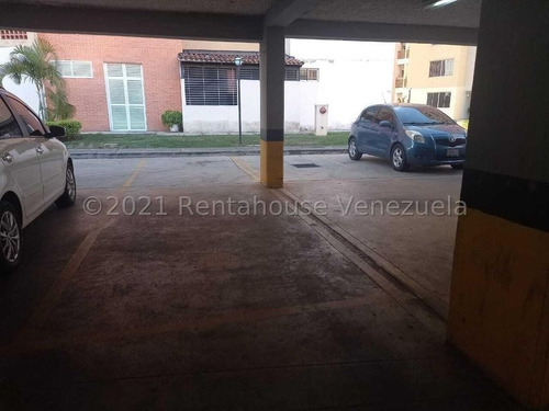 Imagen 15 de 16 de Gustavo Zavala Rentahouse 22-11619