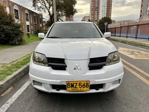 Mitsubishi Outlander 2.4