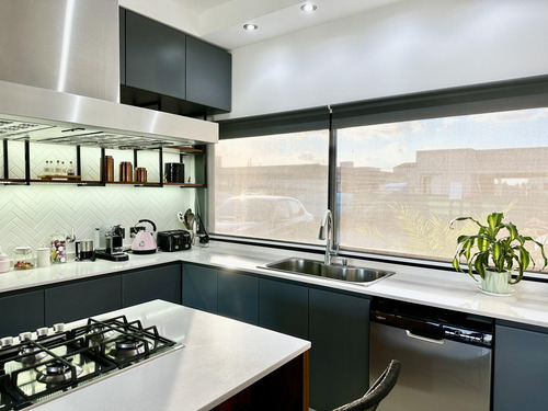 Casa En Venta En Santa Rita Canning San Vicente
