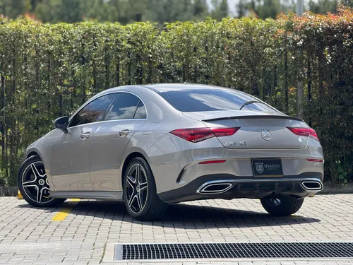 Mercedes-Benz Clase CLA 1.3 Cla 180 Amg Line At