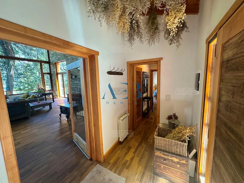 Venta De Casa En Arelauquen - Bariloche -