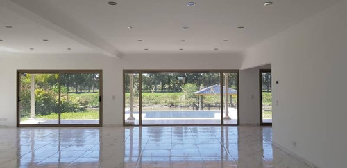 Imagen 6 de 21 de Imponente Casa Al Rio De Mas De 500 Mts Cubiertos - San Benito