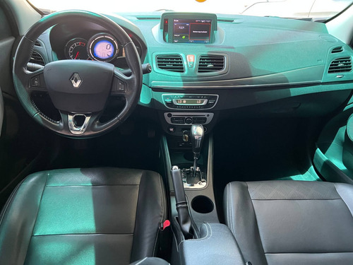 Imagem 9 de 11 de Renault Fluence 2.0 Dynamique Plus 16v Flex 4p Automático