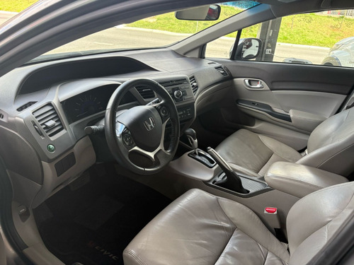 Honda Civic Honda Civic Sedan LXS 1.8/1.8 Flex 16V Mec. 4p - Cinza - 2013