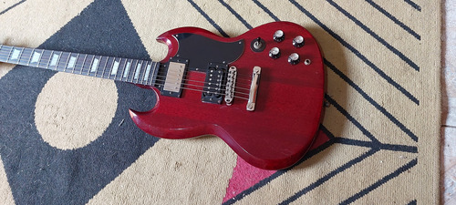 Guitarra Epiphone Sg G400 Korea Tarraxa Com Trava Destro Vermelho Madeira De Bordo (Usado)