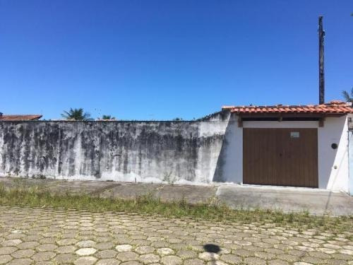 Imagem 1 de 14 de Terreno Em Itanhaém À 200 Metros Da Praia | 5004 E