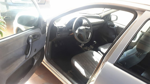 Chevrolet Corsa 2000 1.0 Super 5p