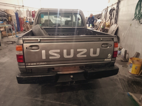 Isuzu Pick Up 2.8 Turbo Aa D/c 4x2